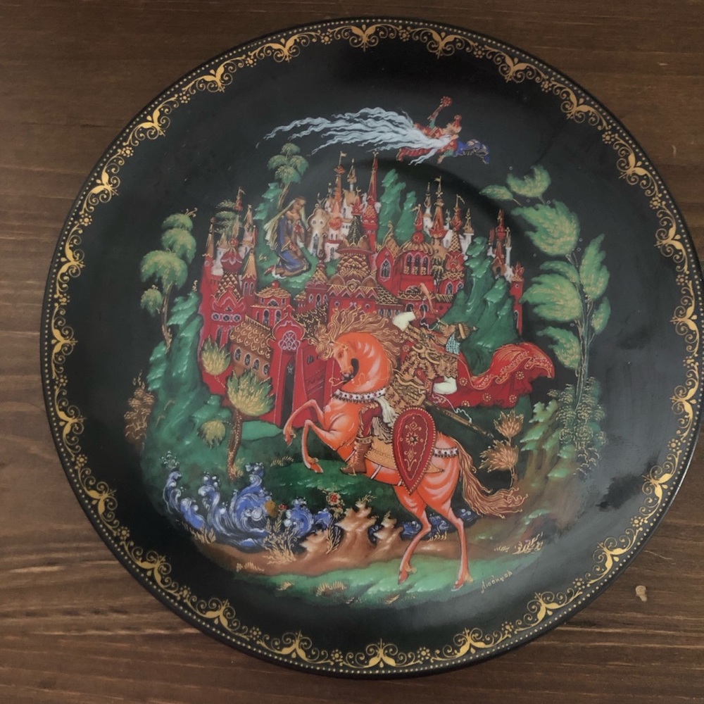 Collectible Tianex Plate 1988 Depicting European Fairytale Ludmilla Numbered